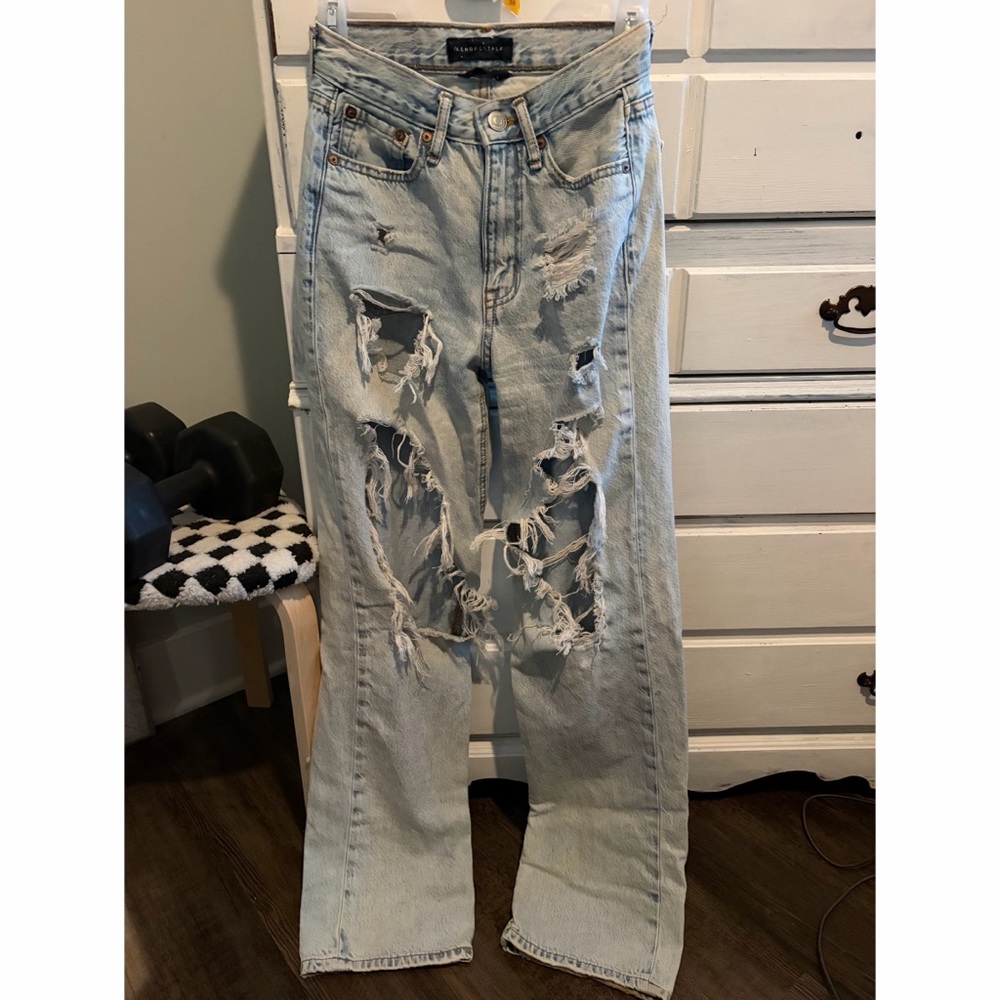 2 pair of Aeropostale Ripped 90’s baggy jeans